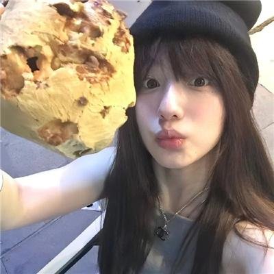 偷窥狂小姐